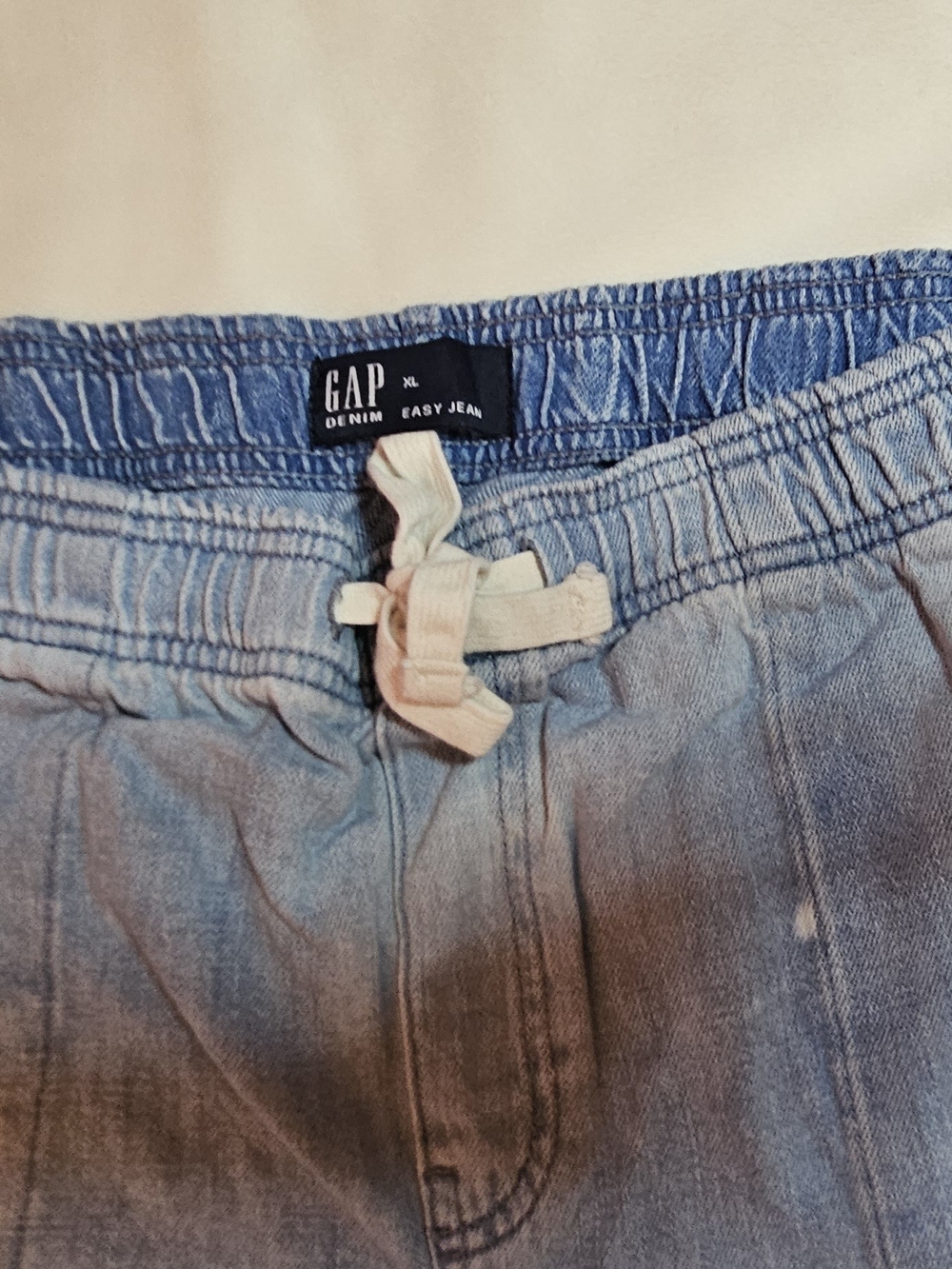 GAP Men’s Light Blue Denim Easy Jean Jogger Shorts